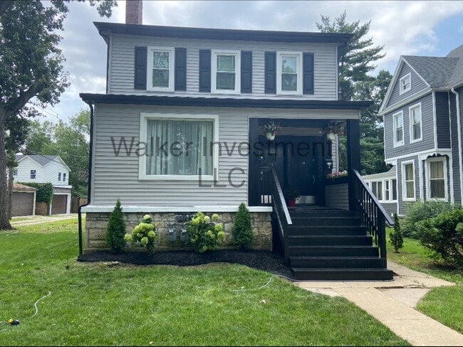 Building Photo - 1627 W 106th St Unit Beverly  2