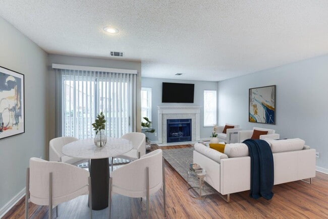 Photo - The Lakes of Schaumburg Apartment Homes