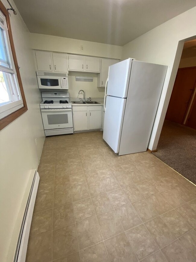 Photo - Five Roses-Ellsworth Bldg. #2 Unidad 1792 West 38th