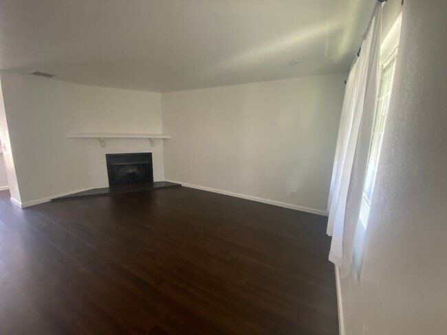 Photo - West Lancaster Condo