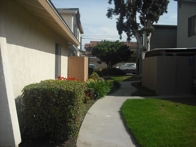 Photo - 1410 Friedrich Ln