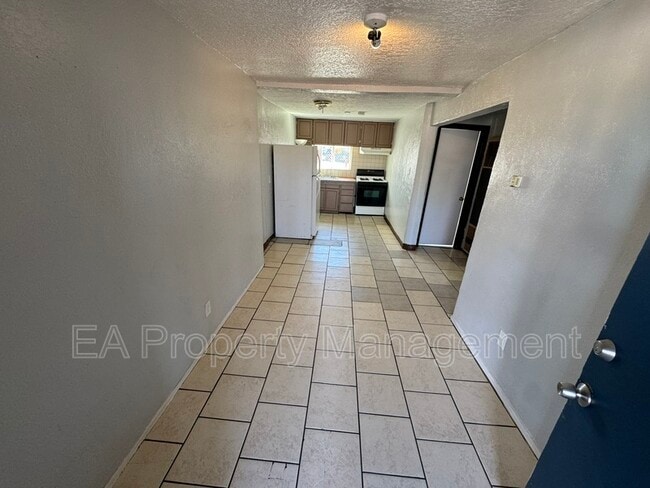 Photo - 117 40th St NW