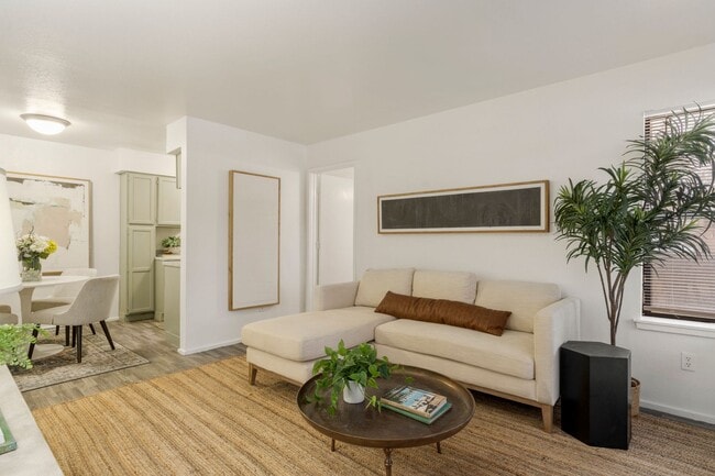 Photo - Forest Pointe Apartments