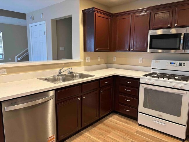 Photo - 5989 Banbury Heights Way