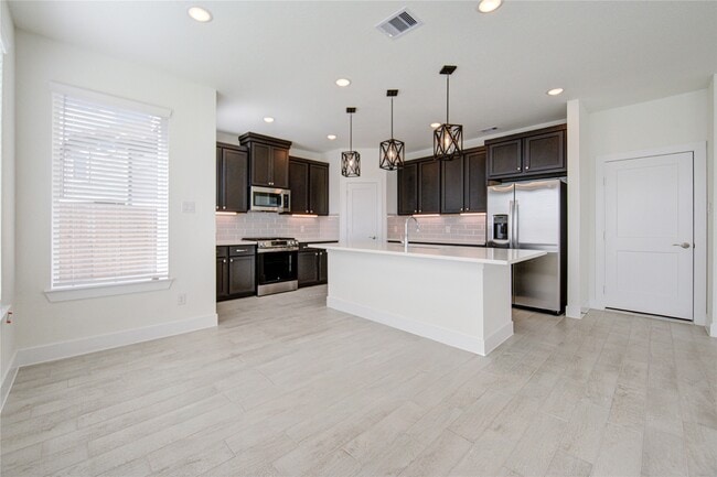 Photo - 7630 Meadow Mouse Ln House