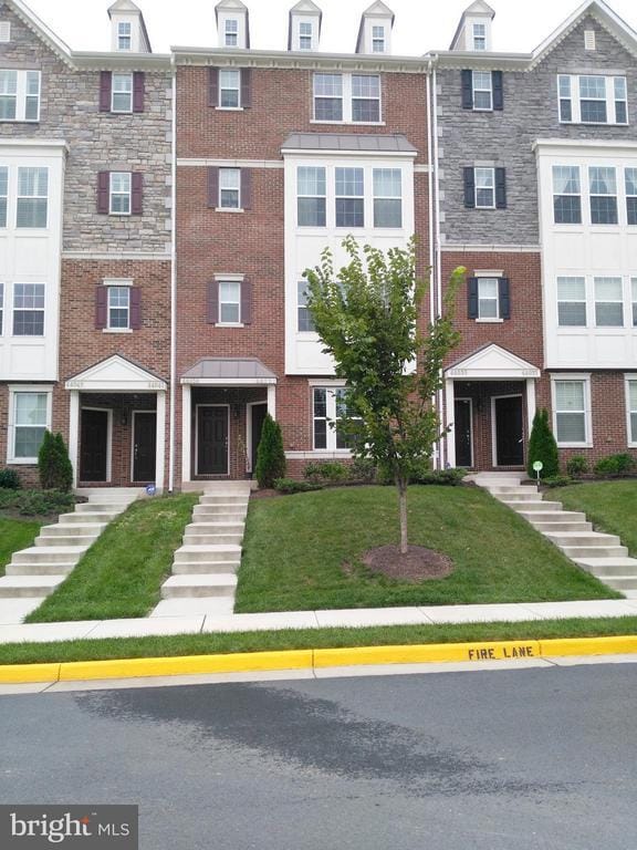 Photo - 44037 Etna Terrace Townhome