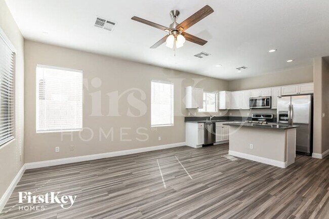 Photo - 934 E Shady Charmer Ave