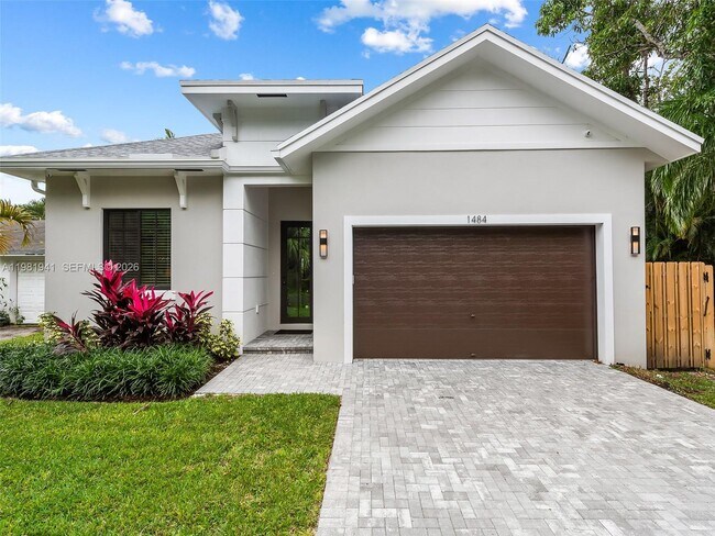 Photo - 1484 SW 32nd St