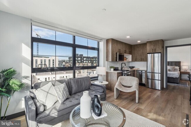 Building Photo - 1122 Frankford Ave Unit TH Rental