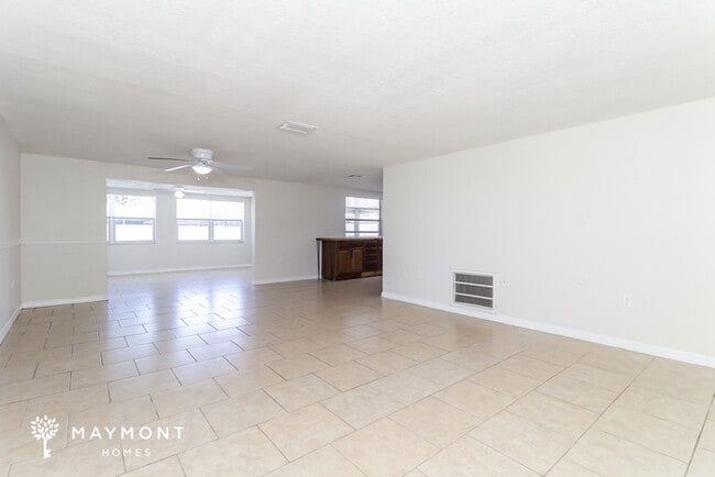 Photo - 7125 Sandalwood Dr
