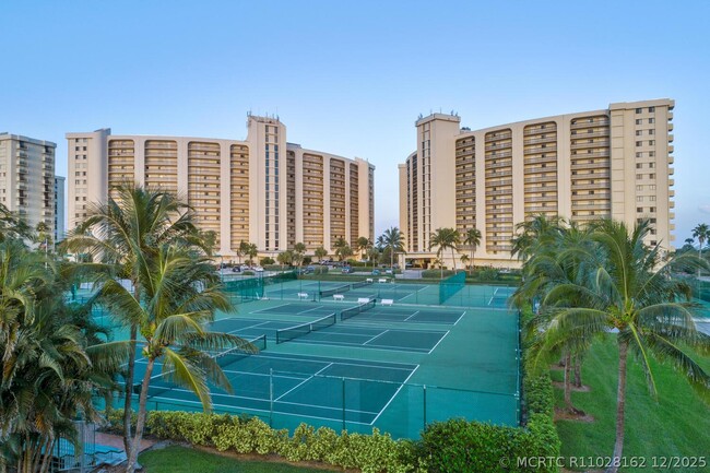 Building Photo - 100 Ocean Trail Way Unit 108