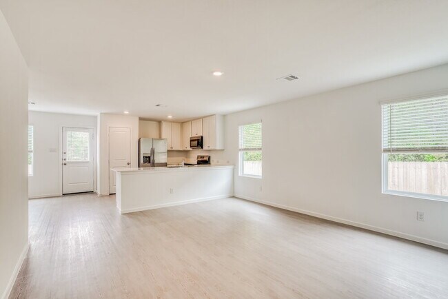 Photo - 5445 E Forest Rd