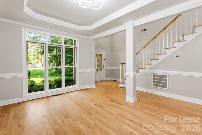 Photo - 3011 McKee Rd