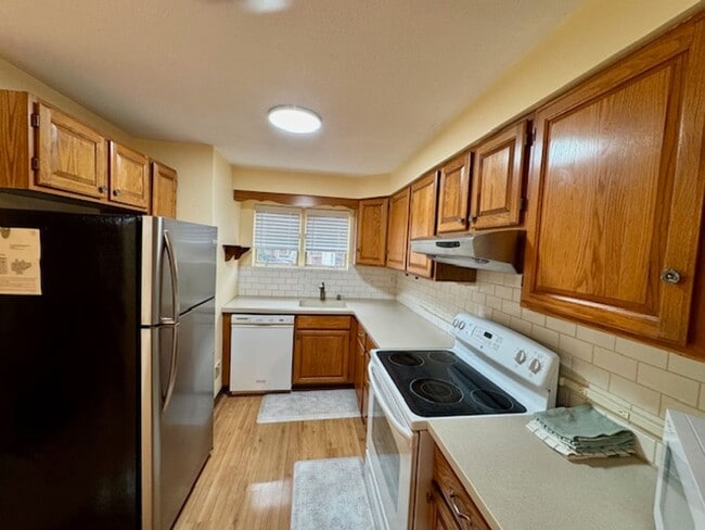 Photo - 19 Front St Unit 19 Front st