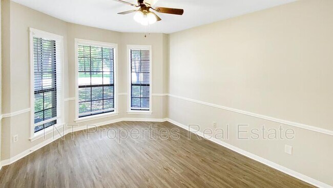 Photo - 2901 Pueblo Ct S