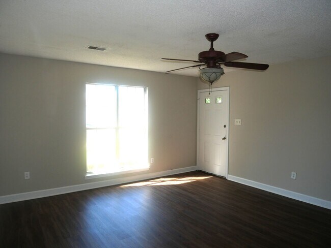 Photo - 10066 Williford Dr