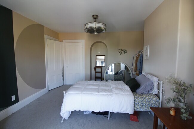 Photo - 196 Dorchester St Unit 1