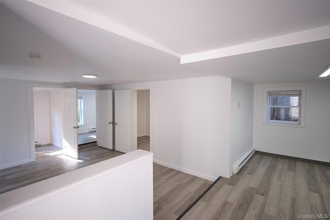 Photo - 73 E Main St Unidad 1