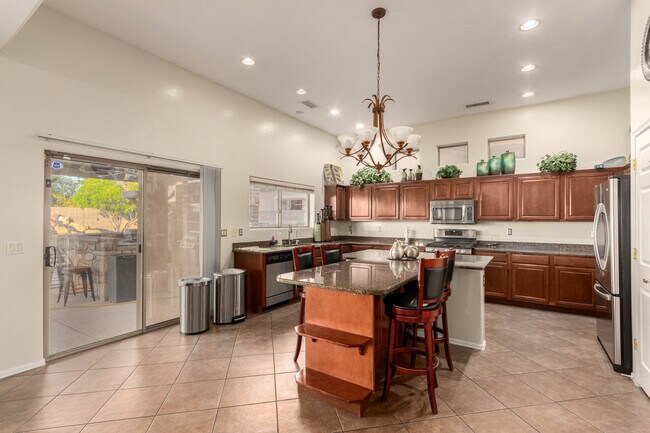 Photo - 5420 W Sunland Ave