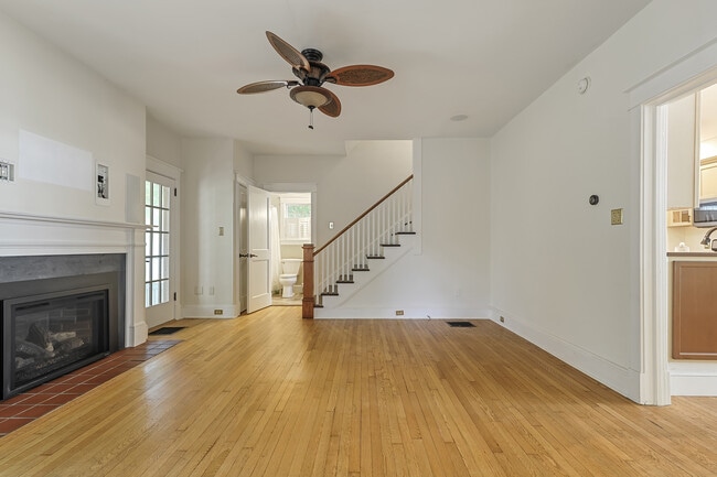 Photo - 19 Elm Terrace