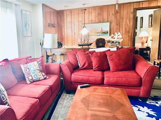 24 Continental Dr