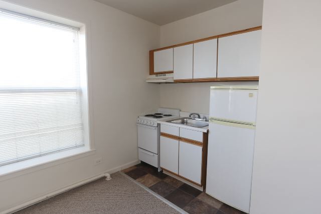 Photo - 3957 W Irving Park Rd Unidad 403