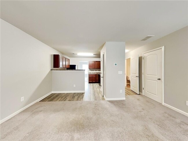 Photo - 2565 Piering Dr