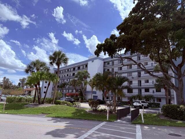 Building Photo - 7770 Tahiti Ln Unit 405