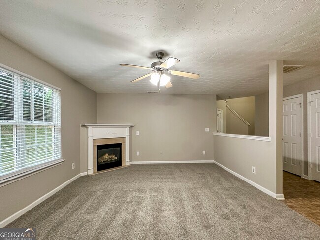 Photo - 236 Sableshire Way
