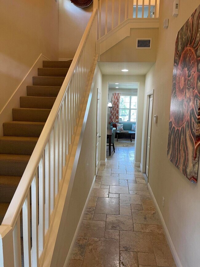 Photo - 104 Parrotfish Ln