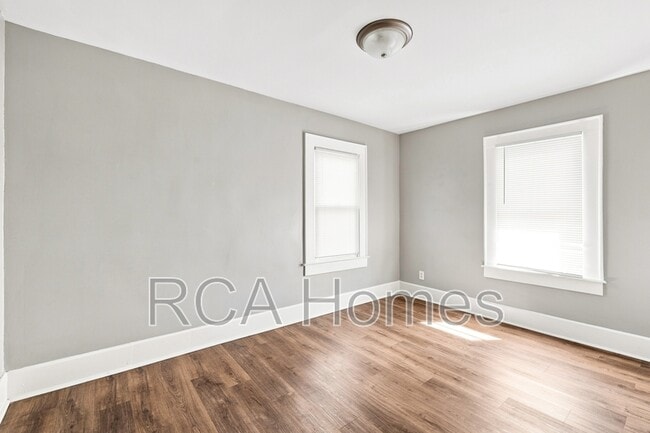 Photo - 1036 Nelson Ave