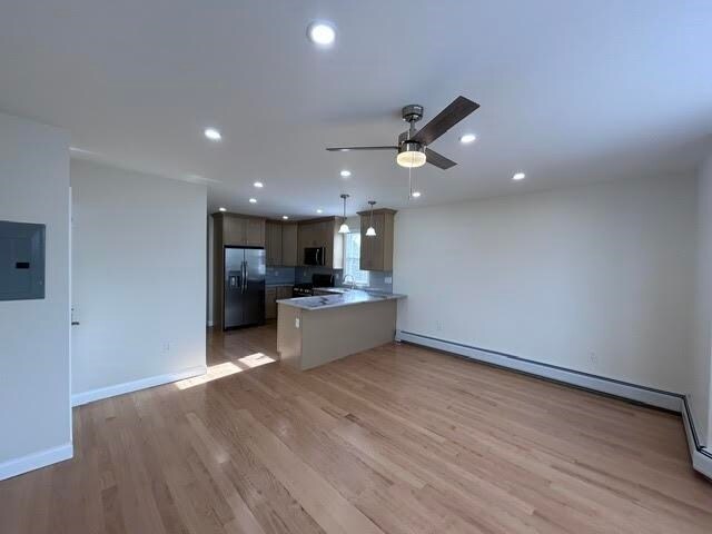 Photo - 21 E 15th St Unidad 2