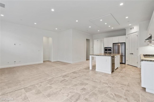 Photo - 4 br, 3 bath House - 82 Meander