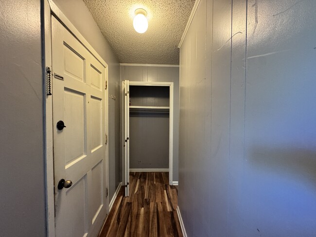 Photo - 203 E John Sims Pkwy Casa