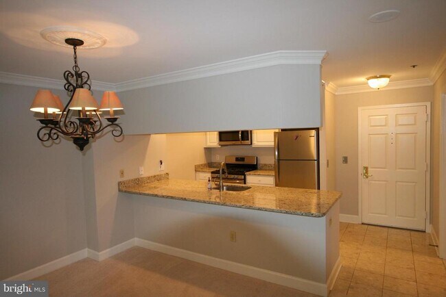 Photo - 1050 N Stuart St Unidad 226