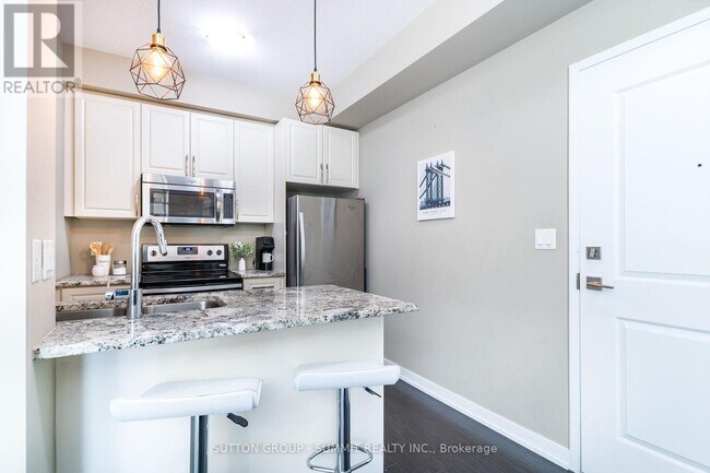 Photo - 35 Southshore Cres Unité 114