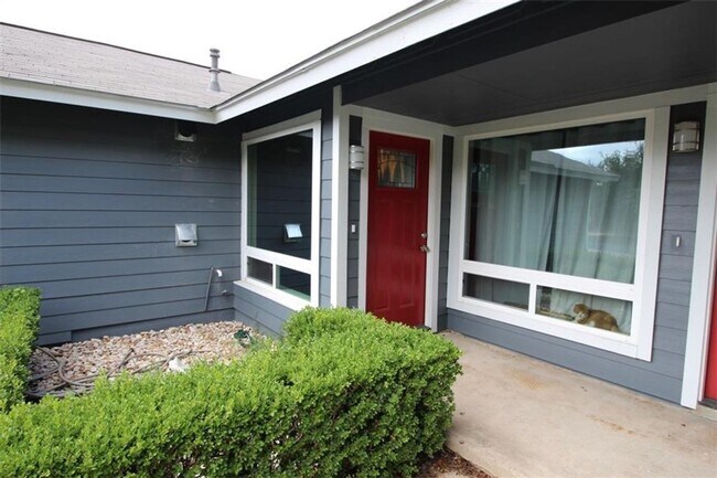 Photo - 10702 Lanshire Dr Unit A