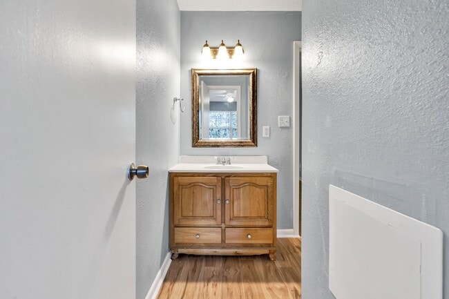 Photo - 2 Bedroom 1.5 Bath Townhouse