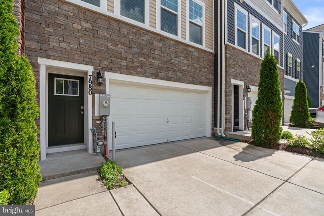 Building Photo - 7980 Patterson Wy