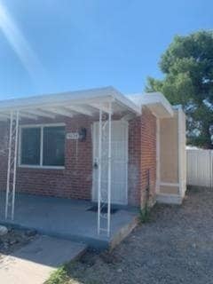 Building Photo - 4634 E Montecito St