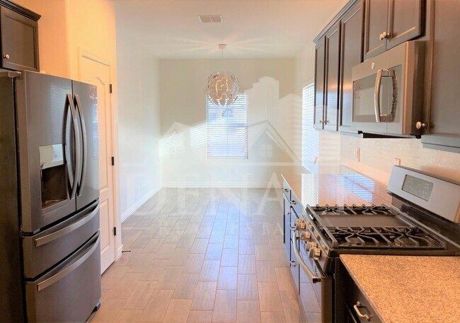 Photo - 2723 E Mews Rd