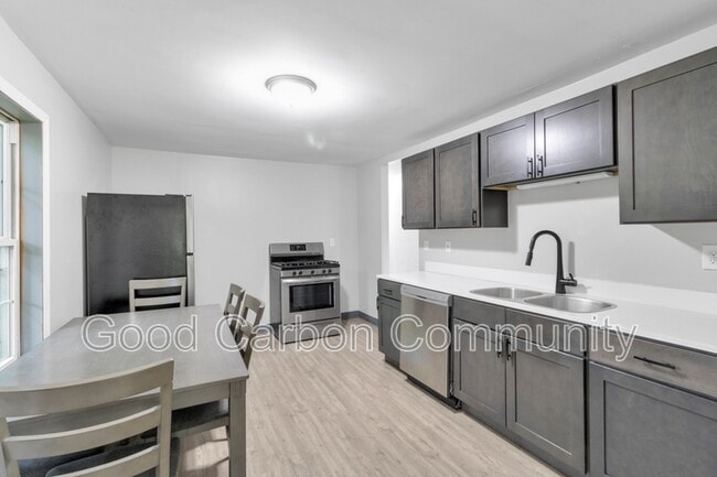 Photo - 48 Water St Unit 203