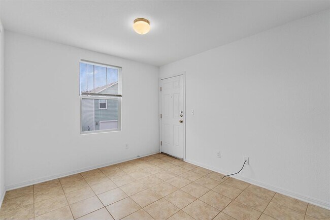 Photo - 1629 Arbor Knot Dr