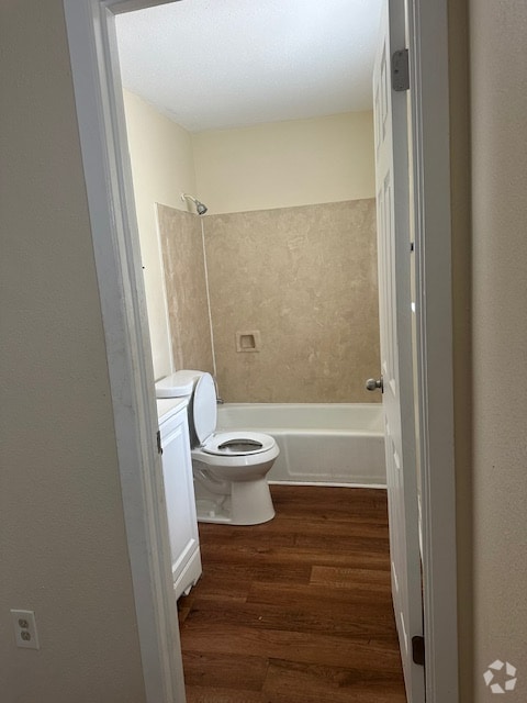 Building Photo - 2424 Reverend Richard Wilson Dr Rental
