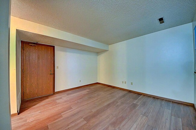 Photo - 34 Lincoln Ave Unit 4