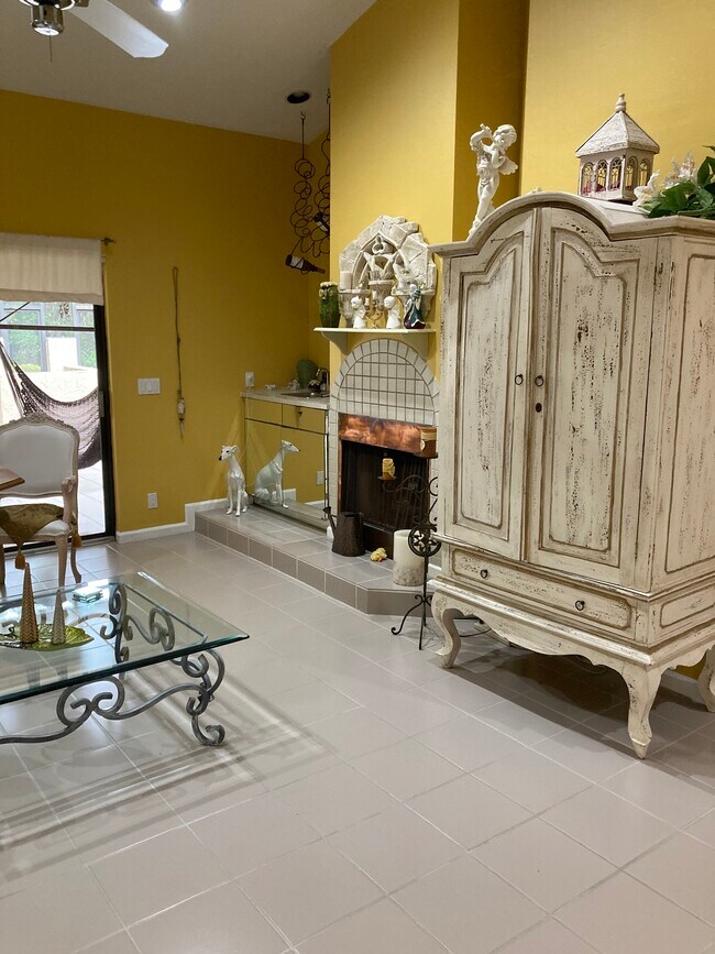 22739 Meridiana Dr Townhome Townhome Rental in Boca Raton FL