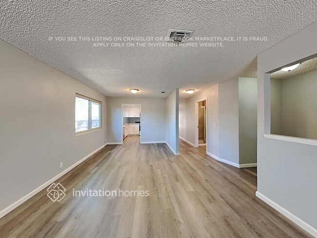 Photo - 1101 Woodridge Dr