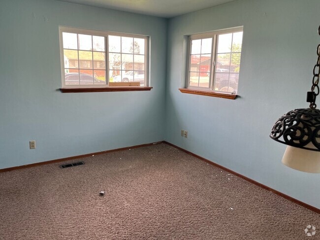 Building Photo - 3208 W Viola Ave Rental
