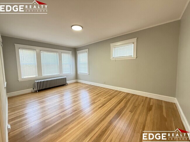 Photo - 141 Edenfield Ave Unidad 1