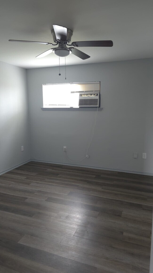 Photo - 10209 Wiggins St Unit 9